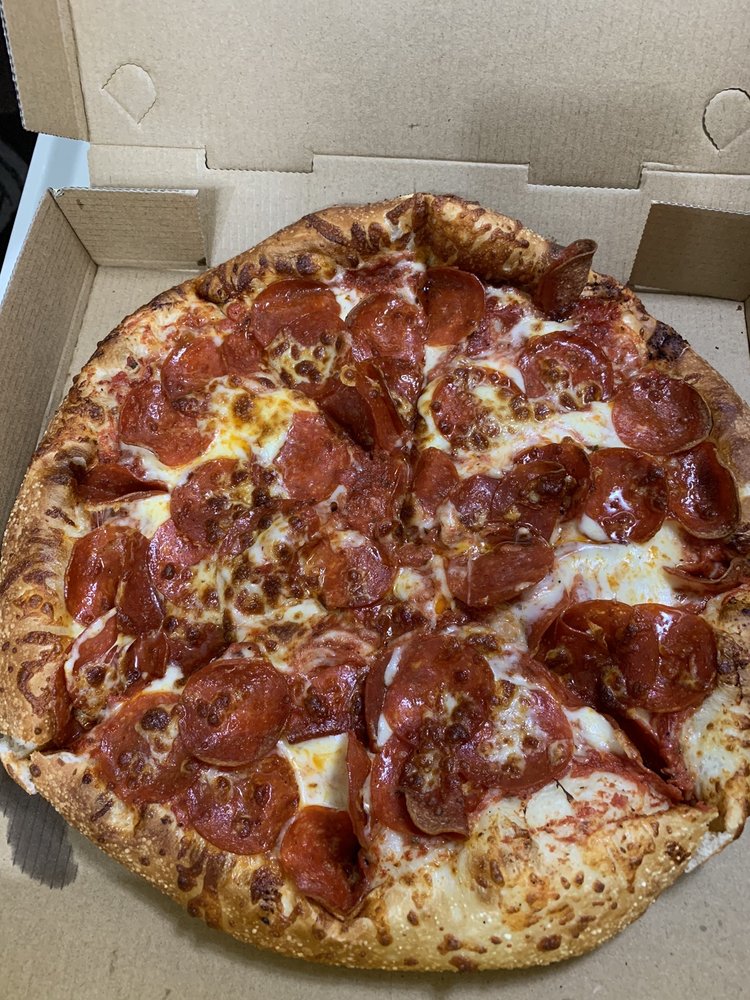 Amicci's Pizza 9841 Joseph Campau Ave, Hamtramck