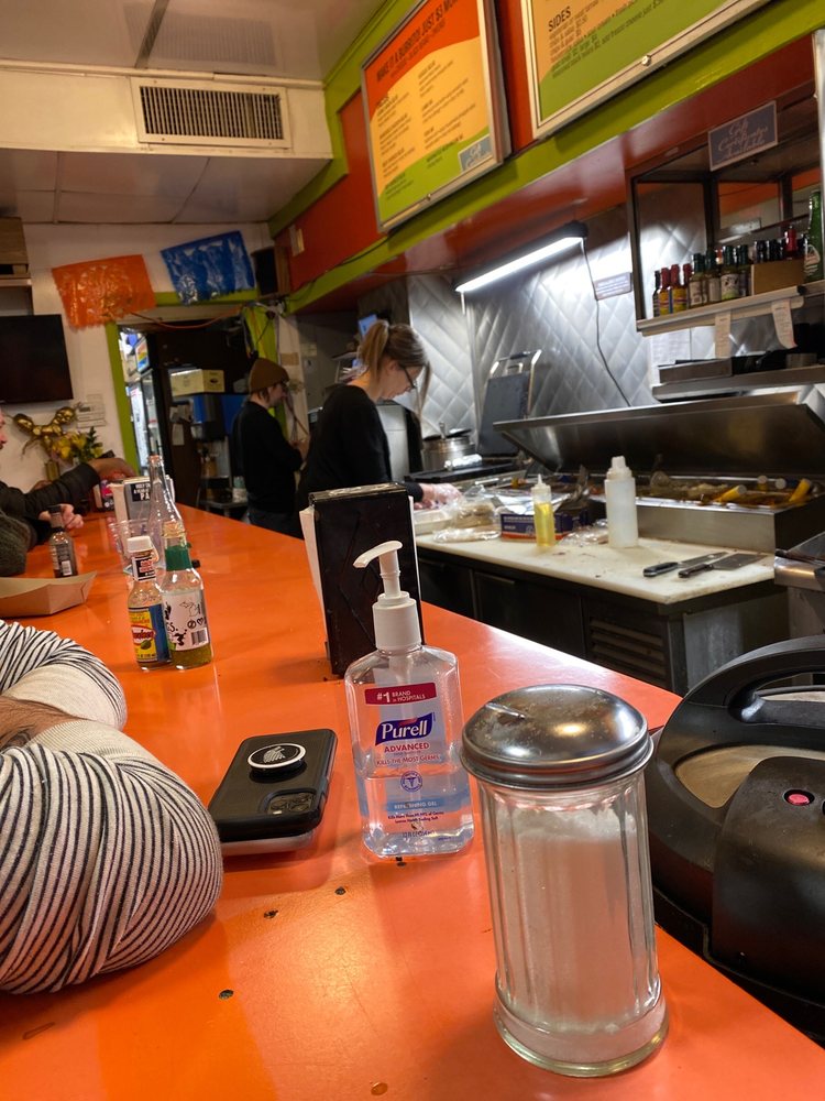 Dos Locos Tacos 10337 Joseph Campau Ave, Hamtramck