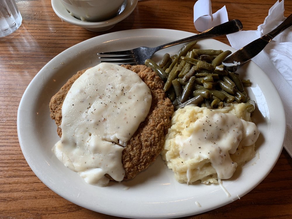 Cracker Barrel Old Country Store 608 Commercial Dr, Lansing
