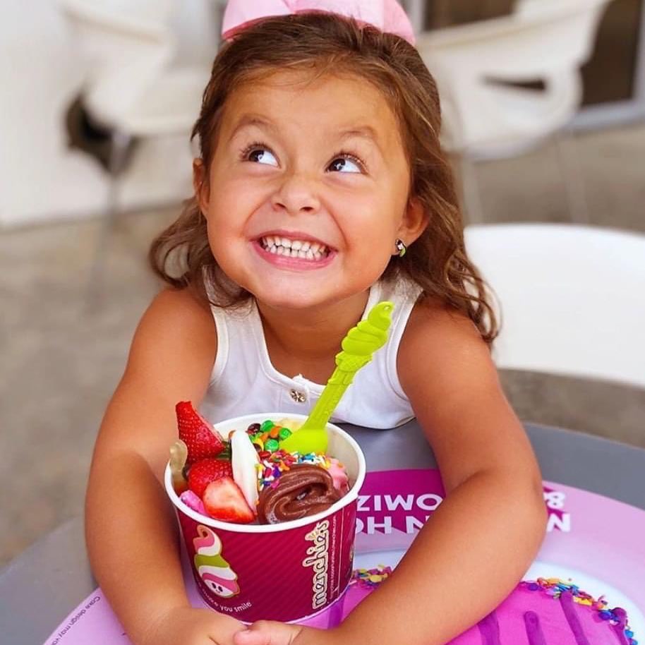 Menchie's Frozen Yogurt 2721 Preyde Blvd, Lansing