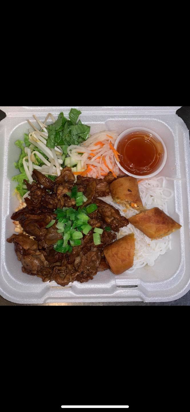 Nola Bistro 603 N Waverly Rd, Lansing