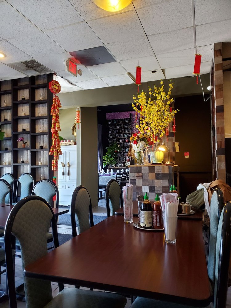Thang Long Thai & Vietnamese 27641 John R Rd, Madison Heights