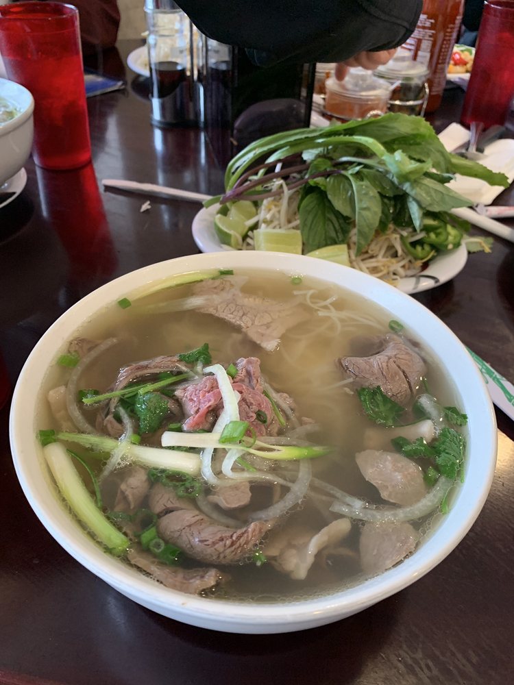 Saigon Diamond 31075 John R Rd, Madison Heights
