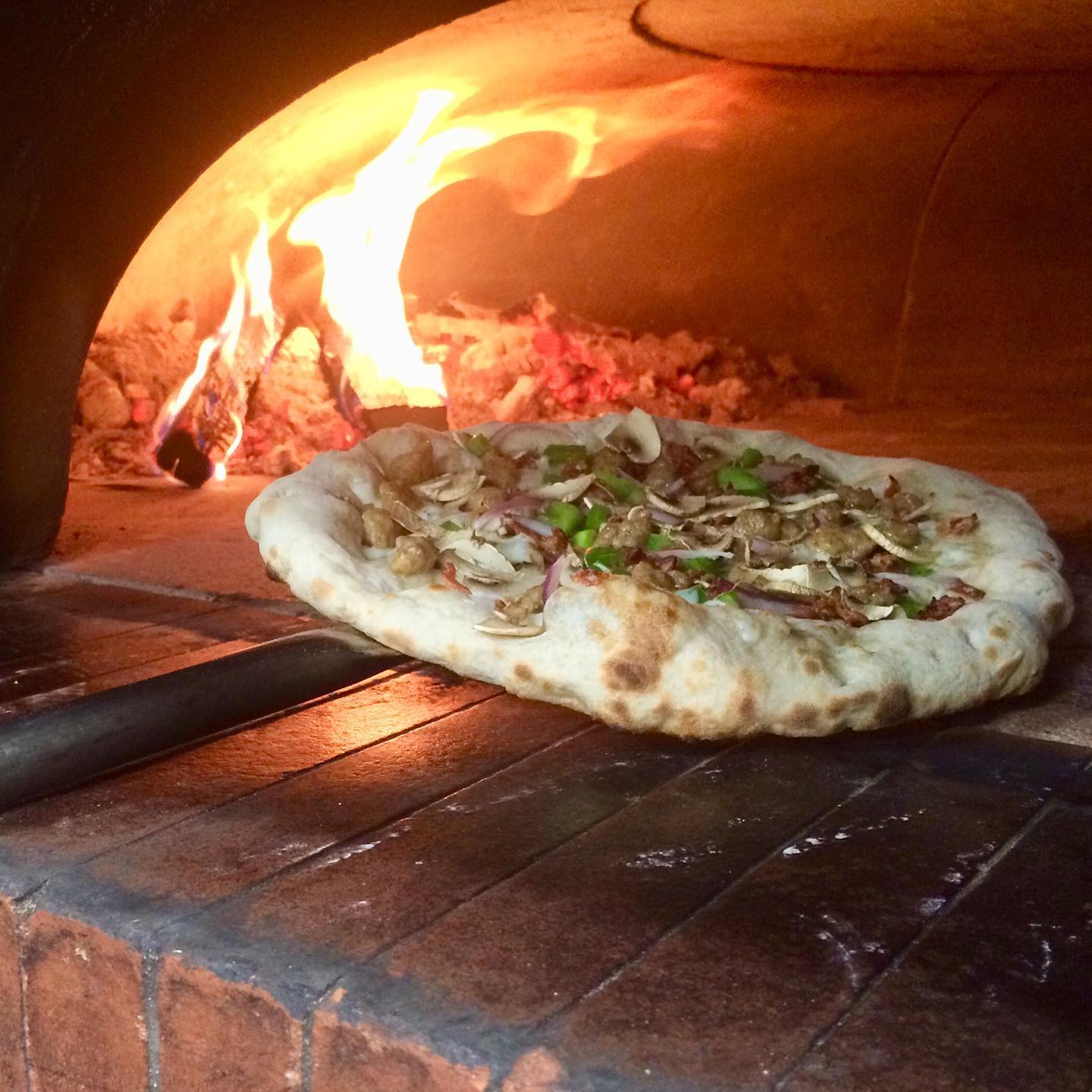 Midland, MI Restaurants Open for Takeout, Curbside Service and/or