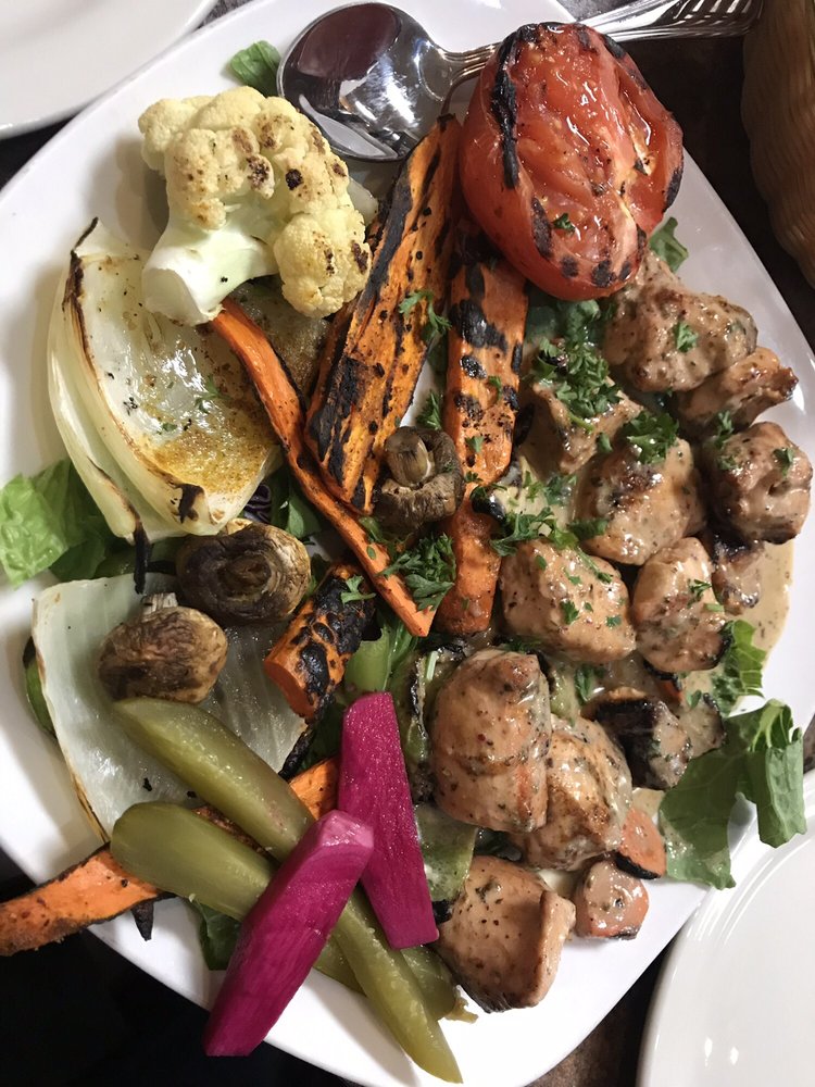 Grape Leaves 24700 Greenfield Rd, Oak Park