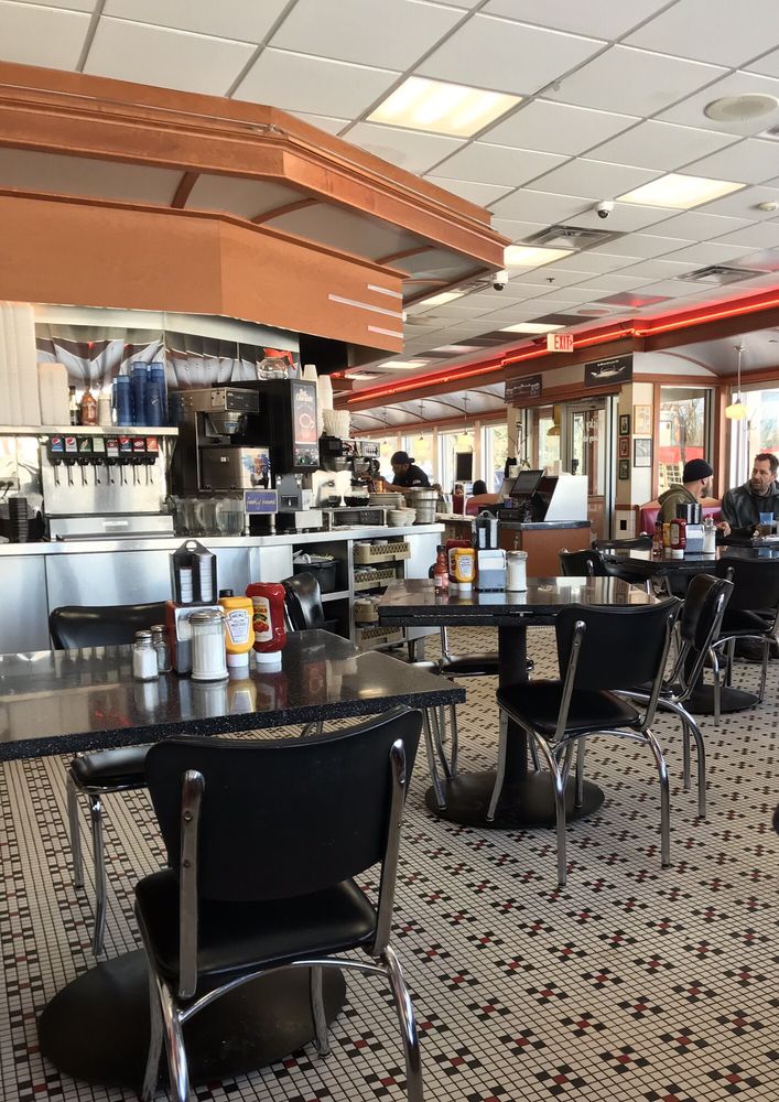 Nicky Ds Coney Island 32657 Woodward Ave, Royal Oak
