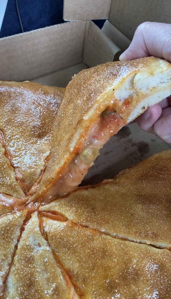 Tania's Pizza 3204 Crooks Rd, Royal Oak