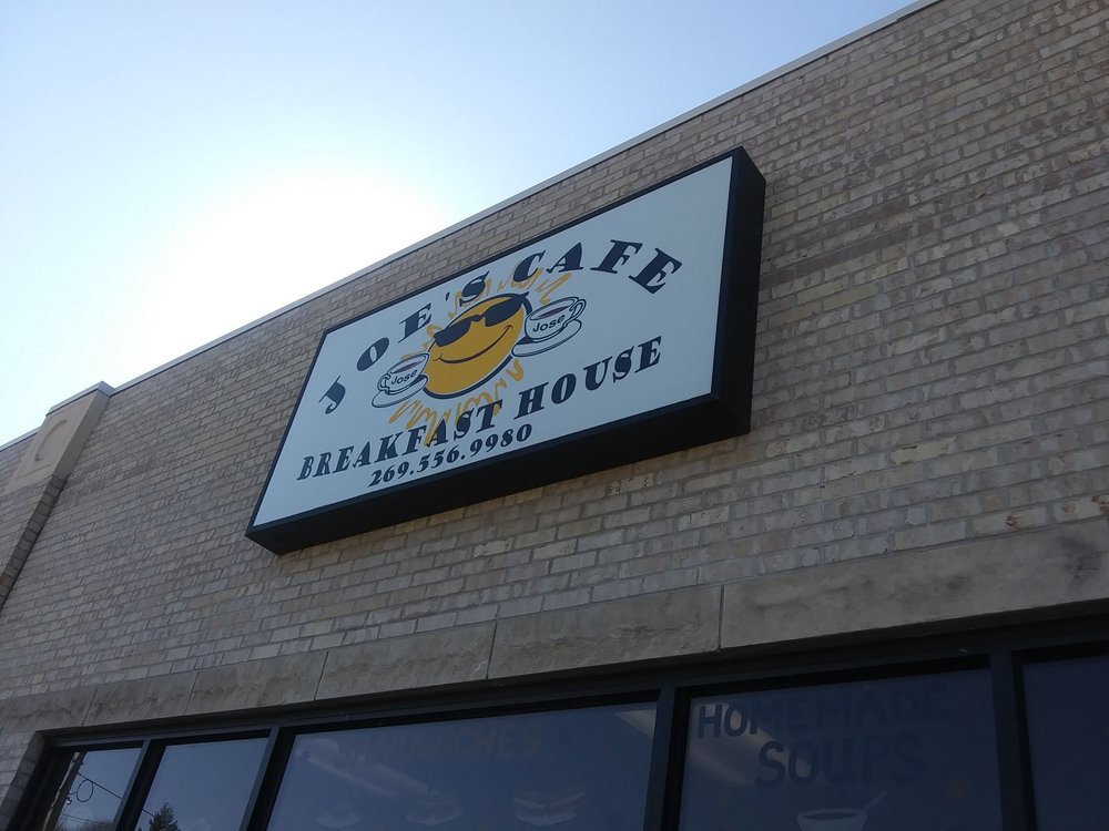 Saint Joseph, MI Restaurants Open for Takeout, Curbside Service and/or