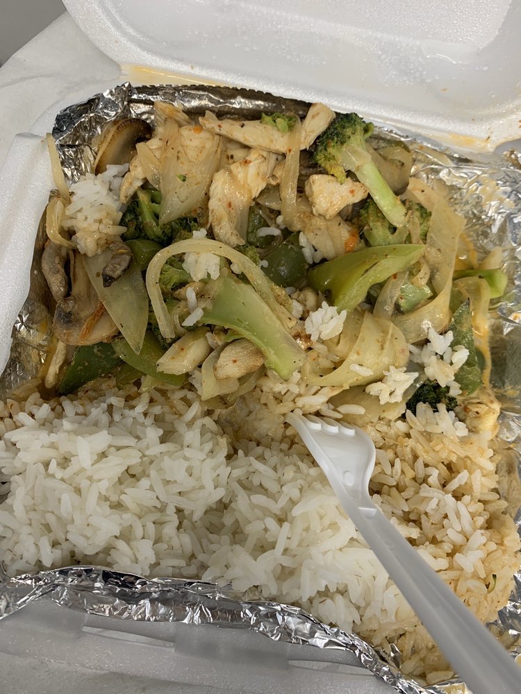Bangkok Express Cafe 29702 Southfield Rd, Southfield