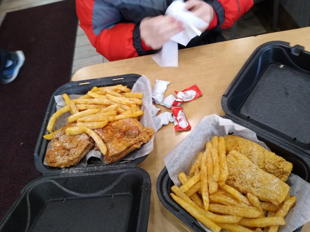 Captain Jay's Fish & Chicken 26567 Evergreen Rd, Southfield