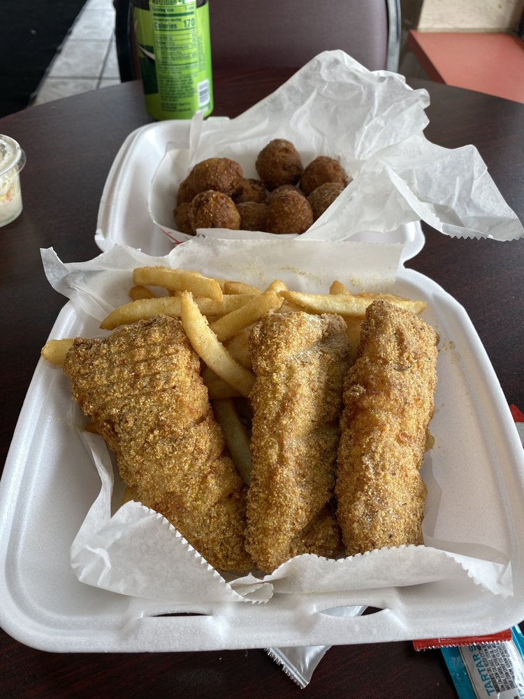 Southfield Fish & Chicken 25239 Telegraph Rd, Southfield