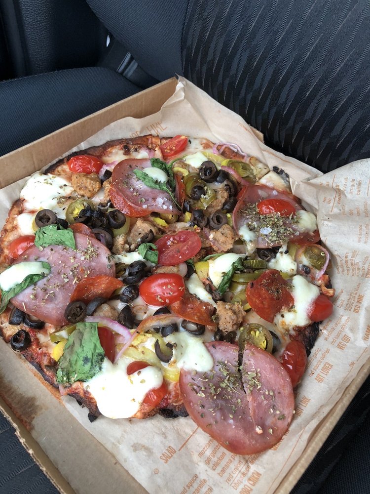 Blaze Pizza 28674 Telegraph Rd, Southfield