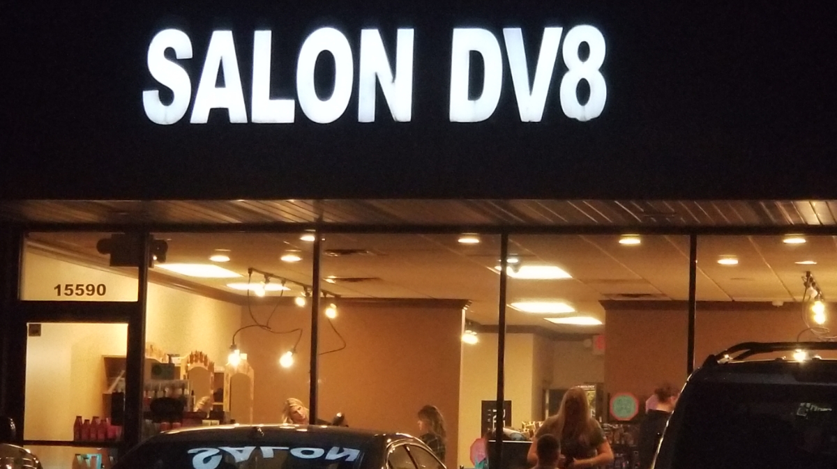 Salon Dv8