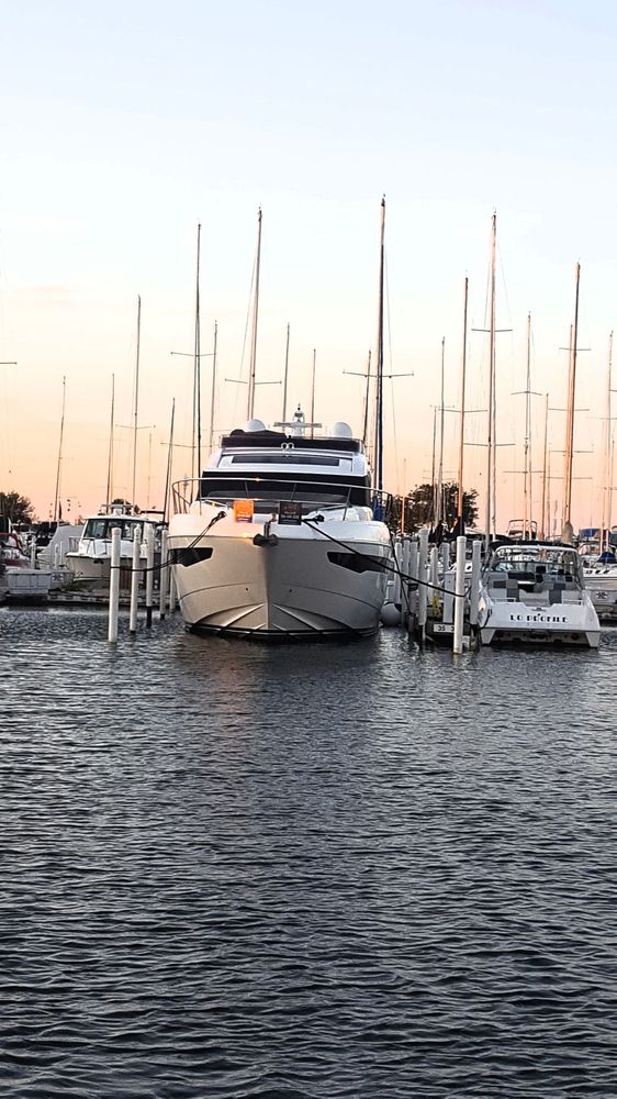 St. Clair Shores, MI Restaurants Open for Takeout, Curbside Service and