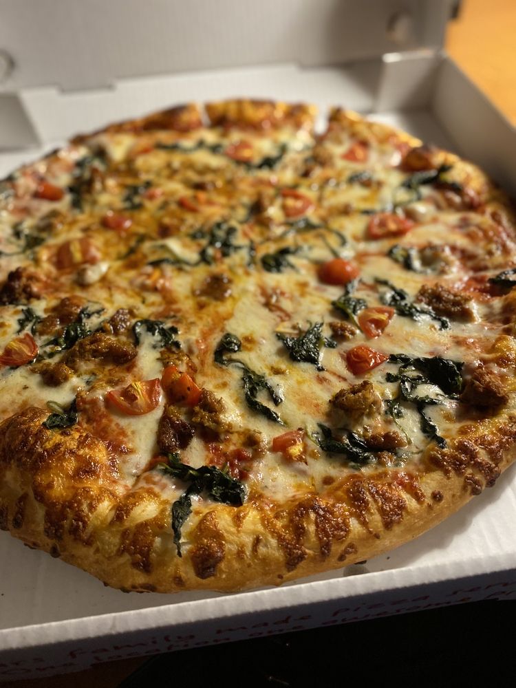 Holiday Pizza 42490 Van Dyke Ave, Sterling Heights