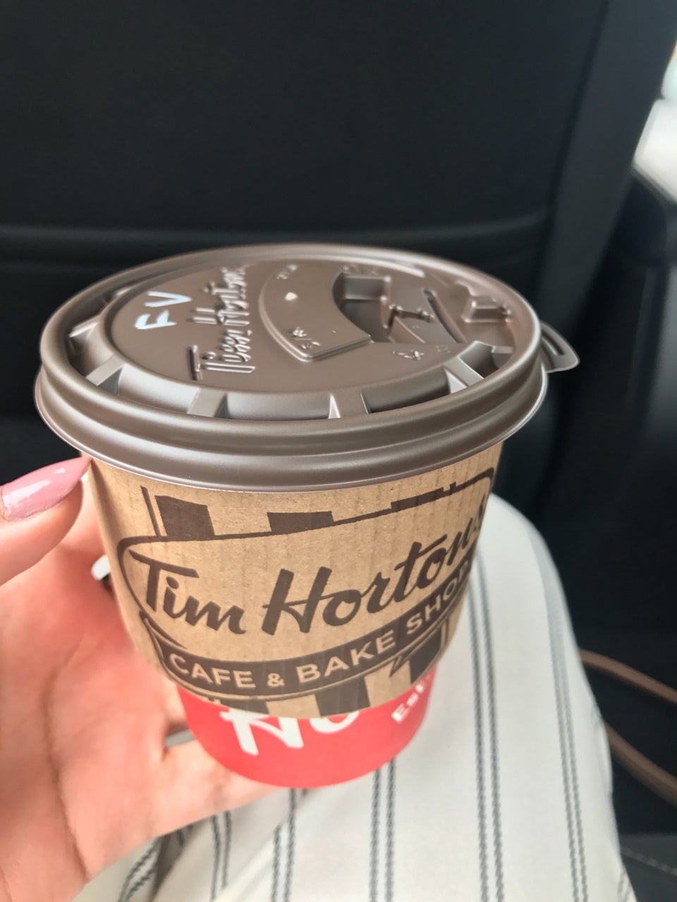 Tim Hortons 1860 E Big Beaver Rd, Troy