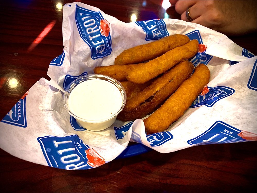 Old Detroit Burger Bar 3946 Rochester Rd, Troy