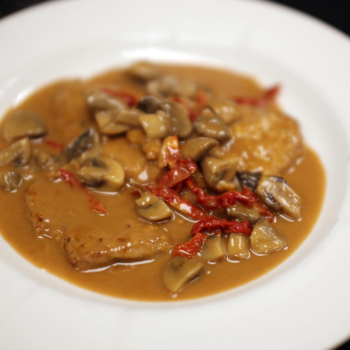 Loccino Italian Grill & Bar 5600 Crooks Rd #106, Troy