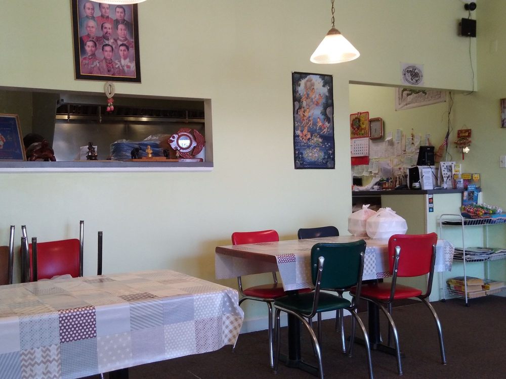 Penn's Thai Cafe 3658 Rochester Rd, Troy