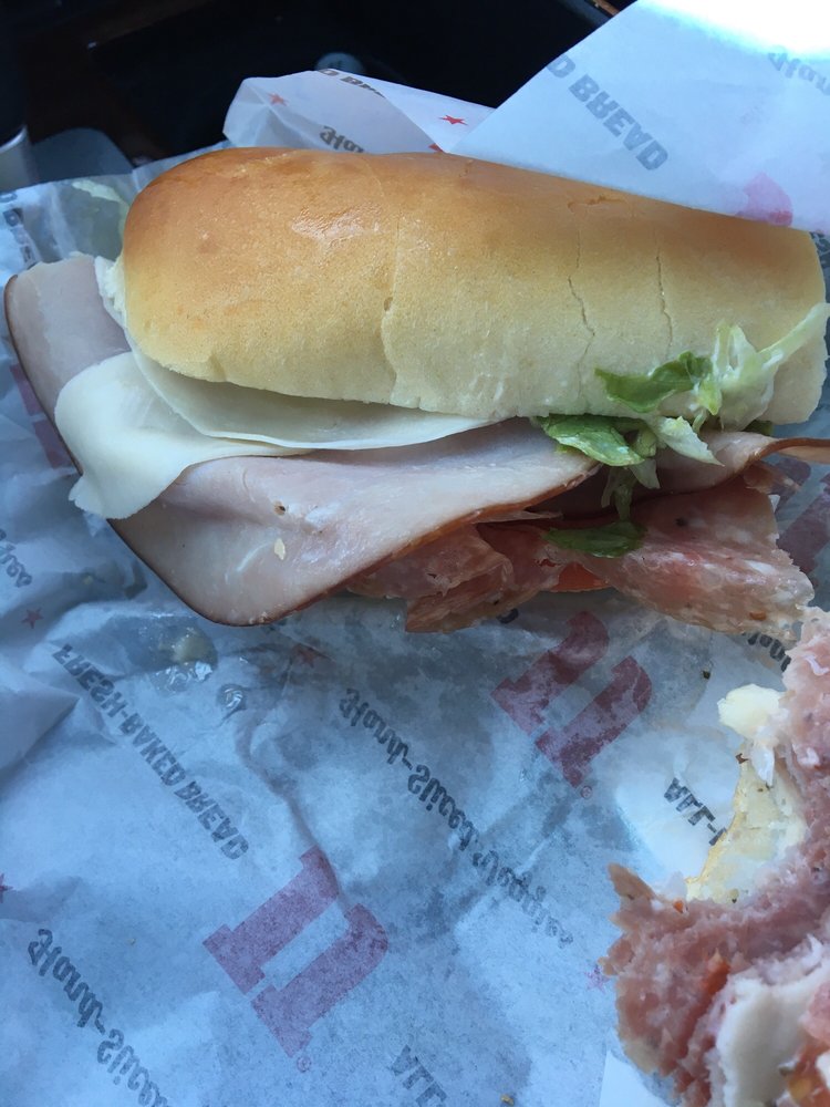 Jimmy John's 5858 Twelve Mile Rd, Warren