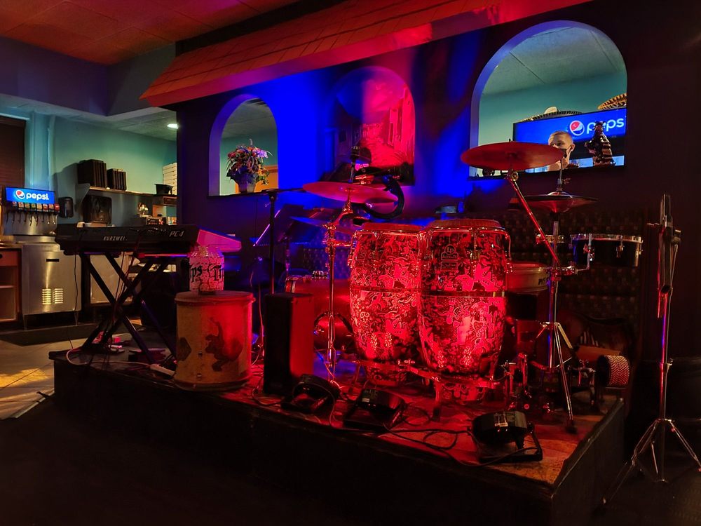 Mr. Miguel's Mexican Grille & Cantina 26837 Ryan Rd, Warren