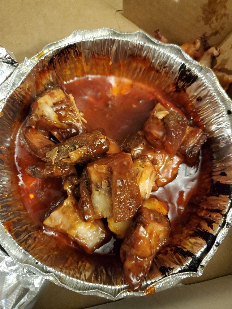 Papa's Pizza 2045 E 8 Mile Rd, Warren