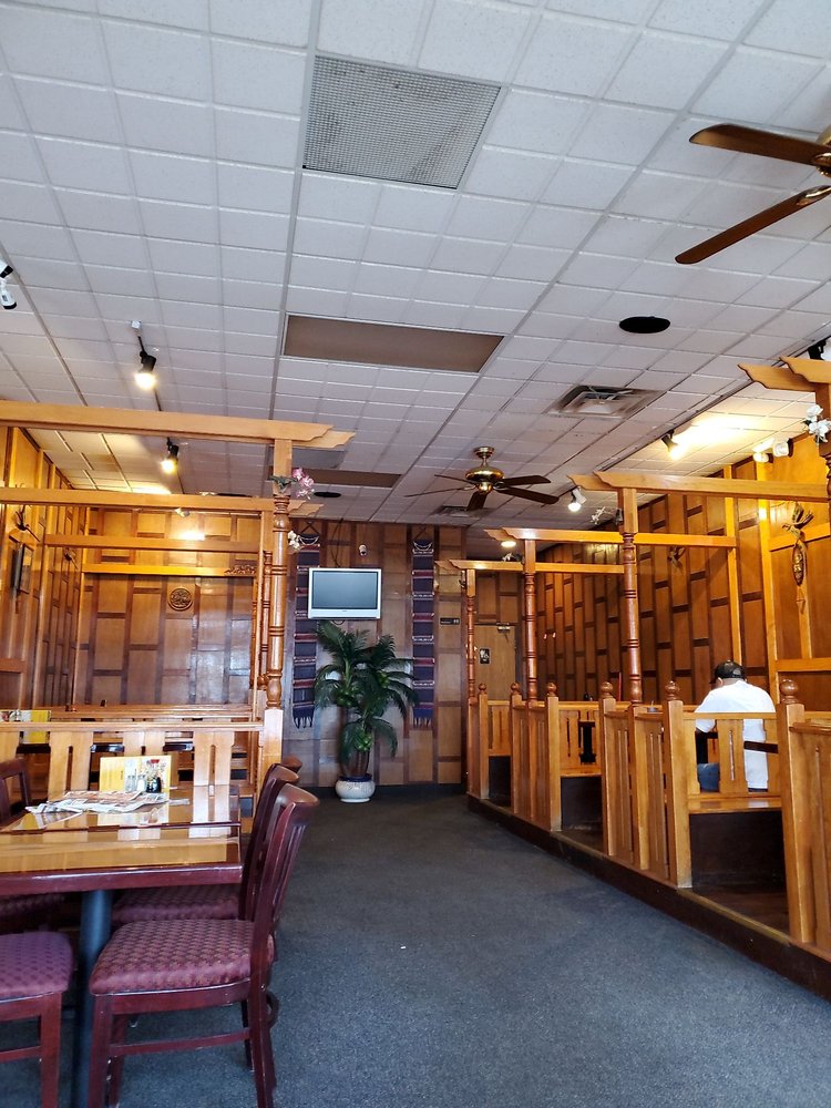 Amarin Thai Cuisine 11528 Twelve Mile Rd, Warren