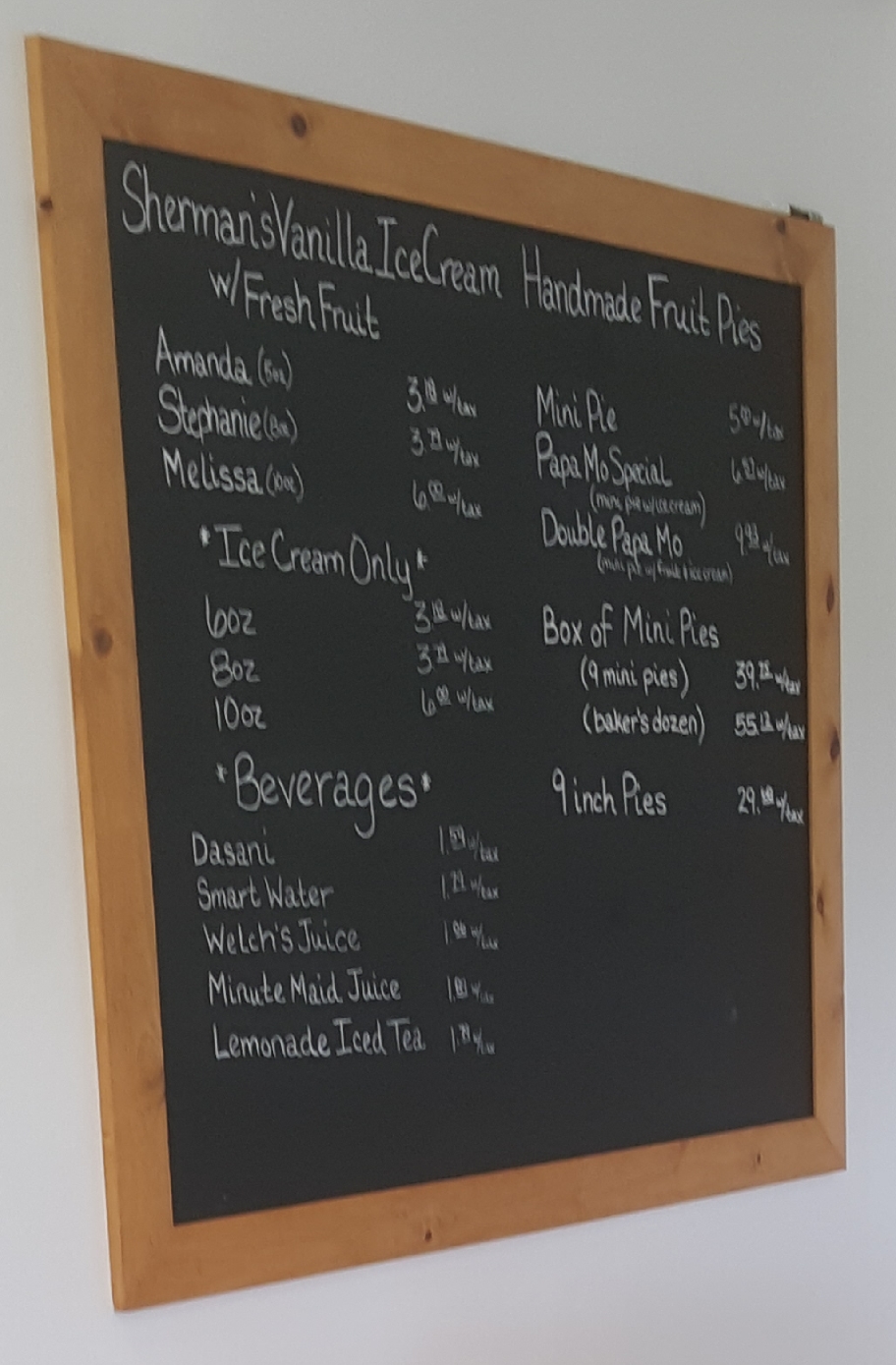 Mo'e Pies, LLC Menu