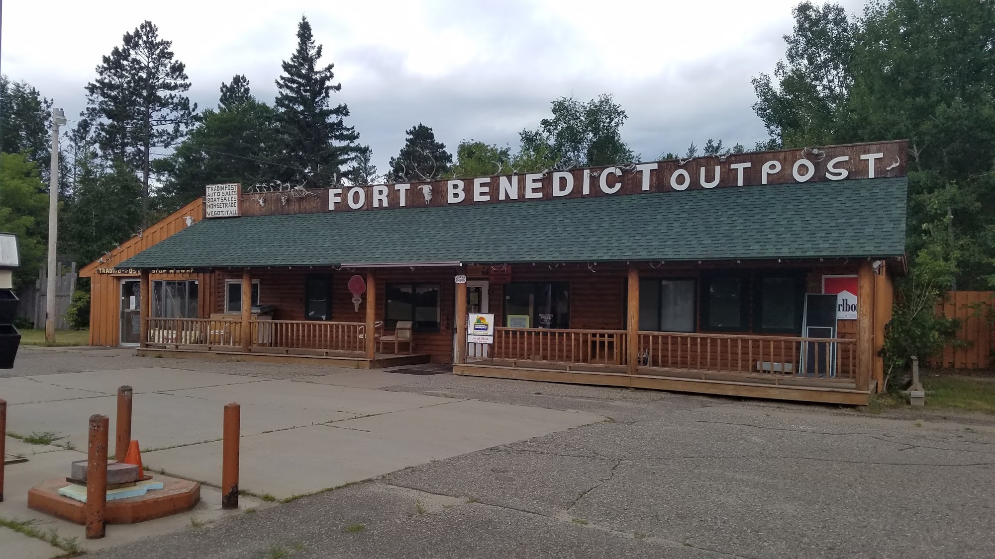 Fort Benedict Grocery