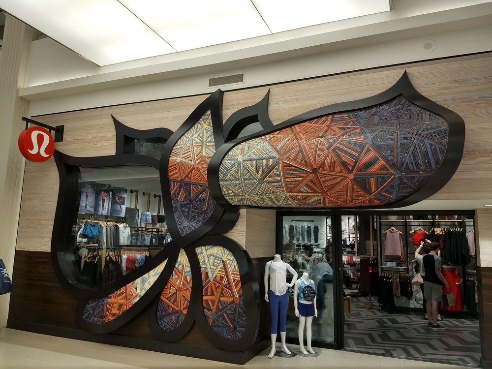 lululemon athletica Mall of America, 116 West Market, Bloomington