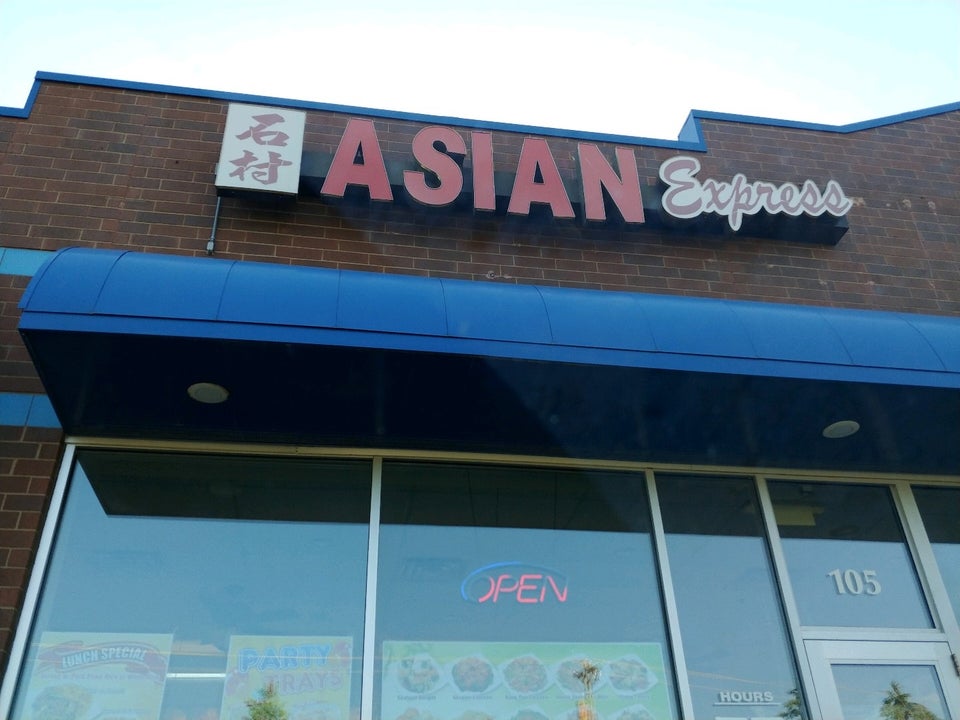 Asian Express 8755 Columbine Rd #105, Eden Prairie