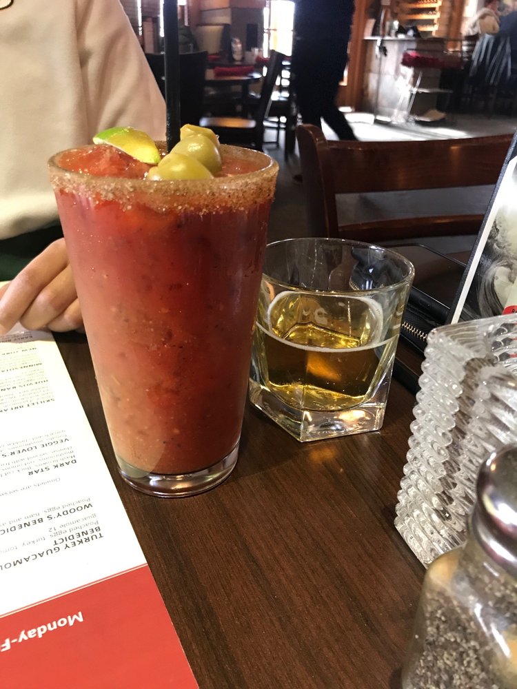 Woody's Grille 6399 City W Pkwy, Eden Prairie