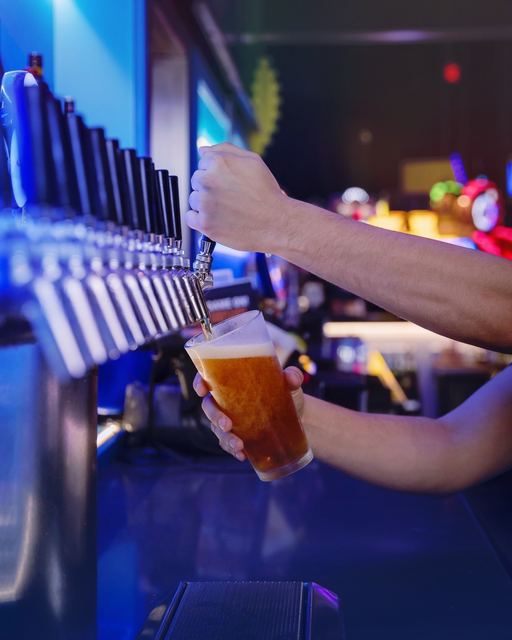 Dave & Buster's 500 Southdale Ctr, Edina