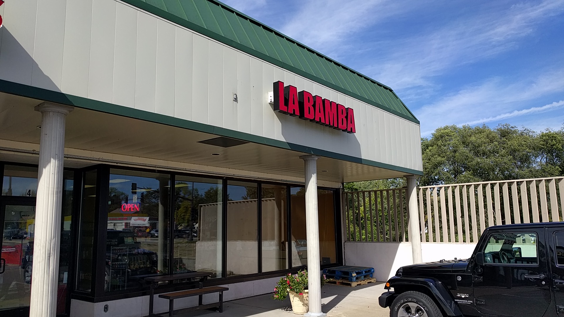 La Bamba - Mexican Style Bakery and Groceries