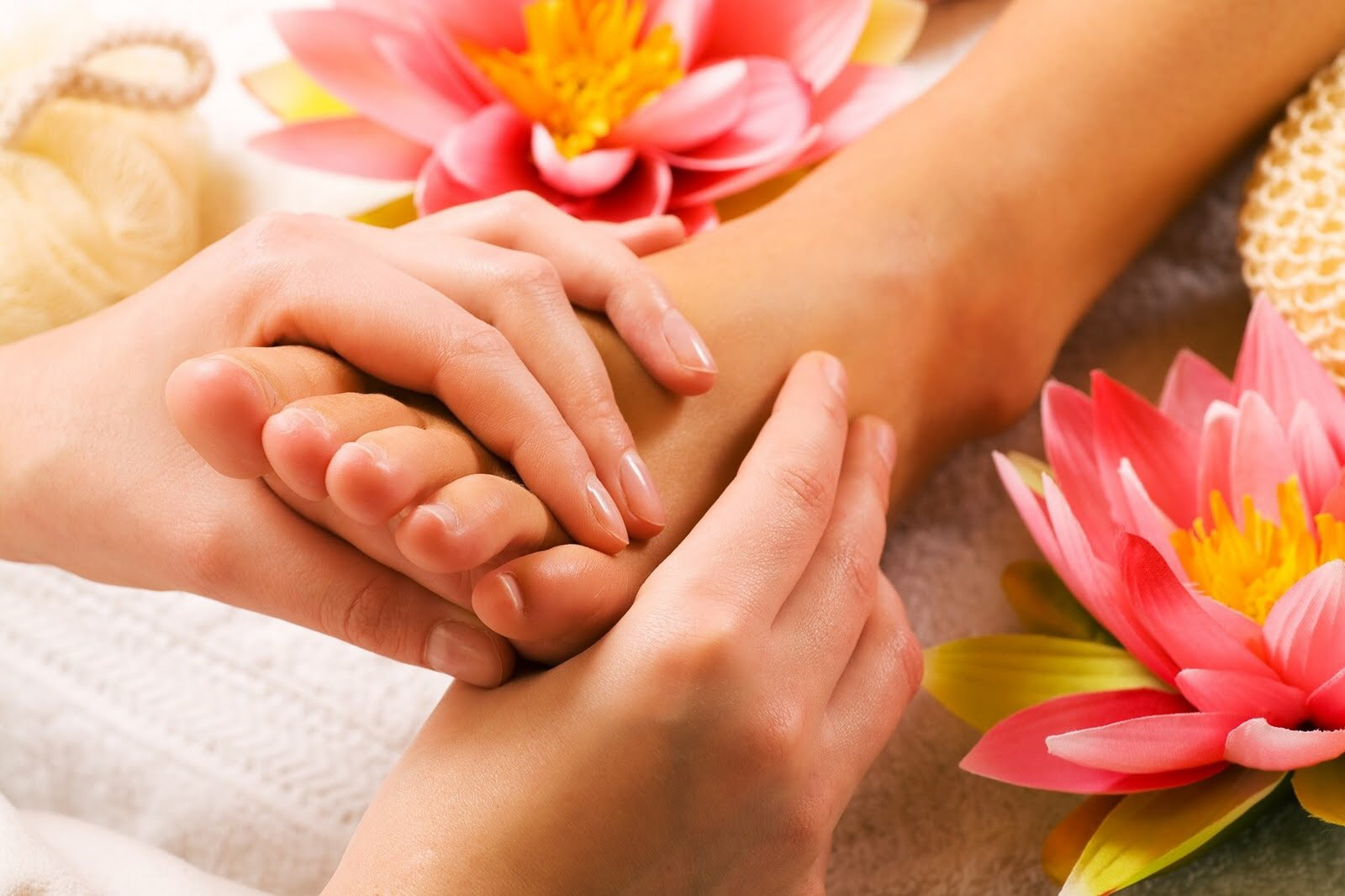 KIA Massage & Spa Wellness 2978 Rice St, Little Canada Minnesota 55113