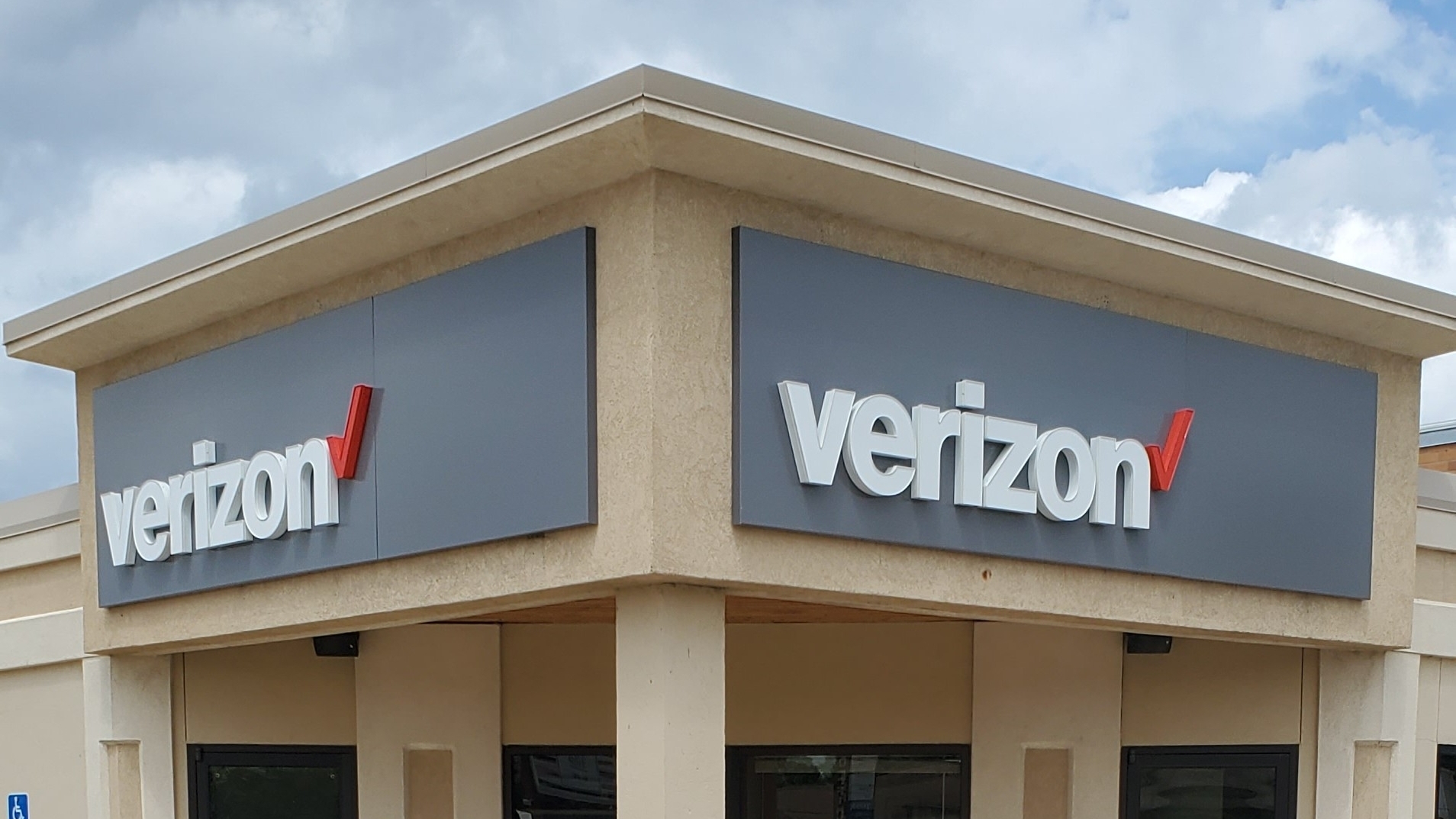 Wireless World - Verizon Retailer