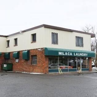 Milaca Laundry & Car Wash