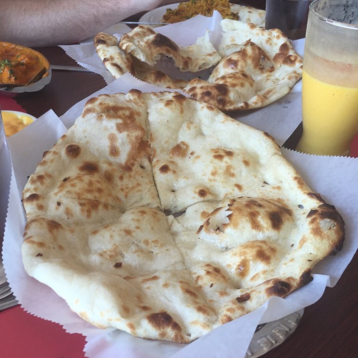 India Palace Uptown 2546 Hennepin Ave, Minneapolis