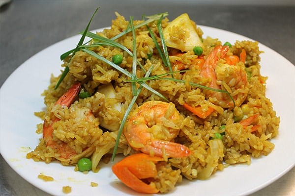 Thai Cuisine Xpress 1517 Como Ave SE, Minneapolis