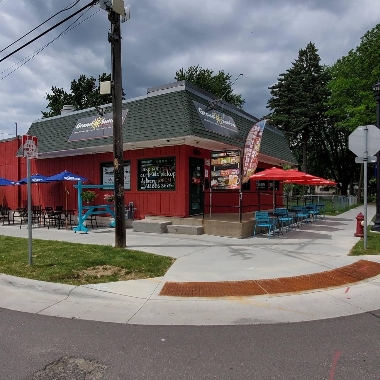 Grande Sunrise seafood and mexican restaurant 5554 S 34th Ave, Minneapolis