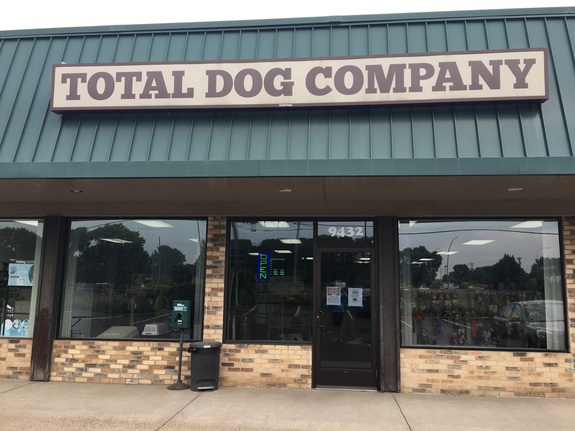 Total Dog Company