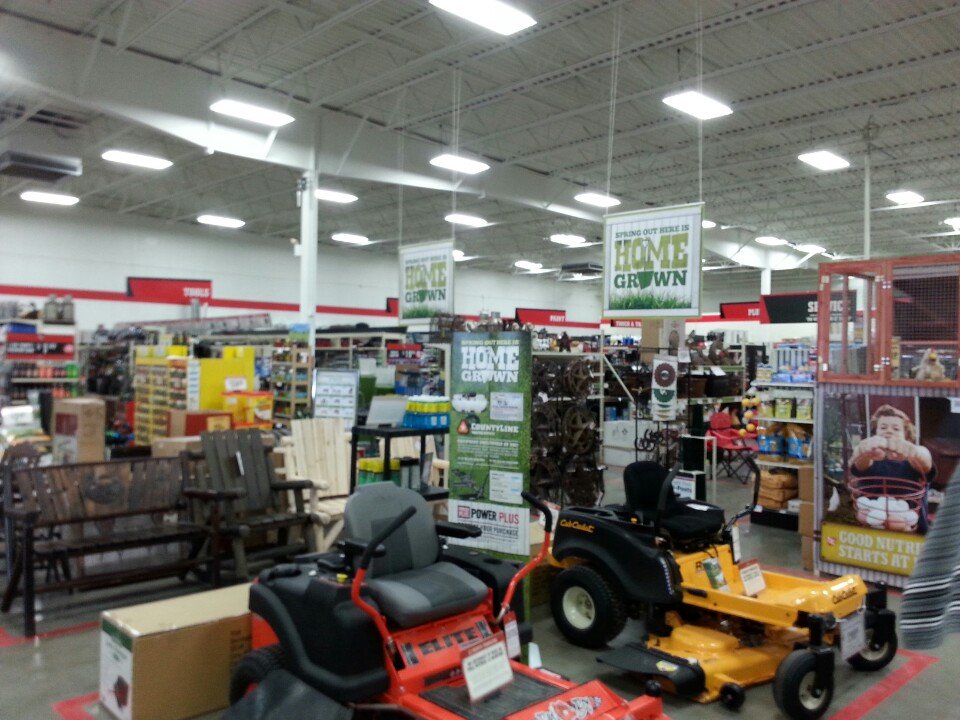 Tractor Supply 4205 Maine Ave SE, Rochester