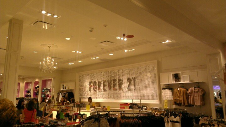 Forever 21 1200 12th St SW Suite 692, Rochester