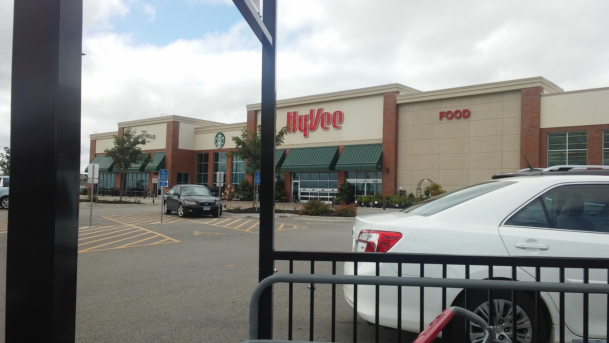 Hy-Vee Market Grille