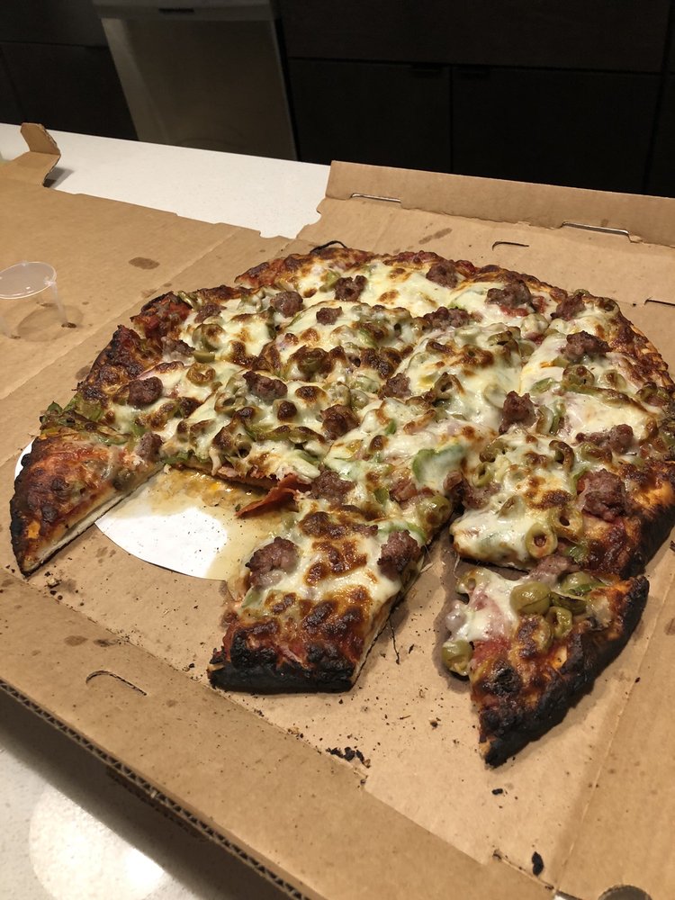 Parkway Pizza 6325 Minnetonka Blvd, St Louis Park