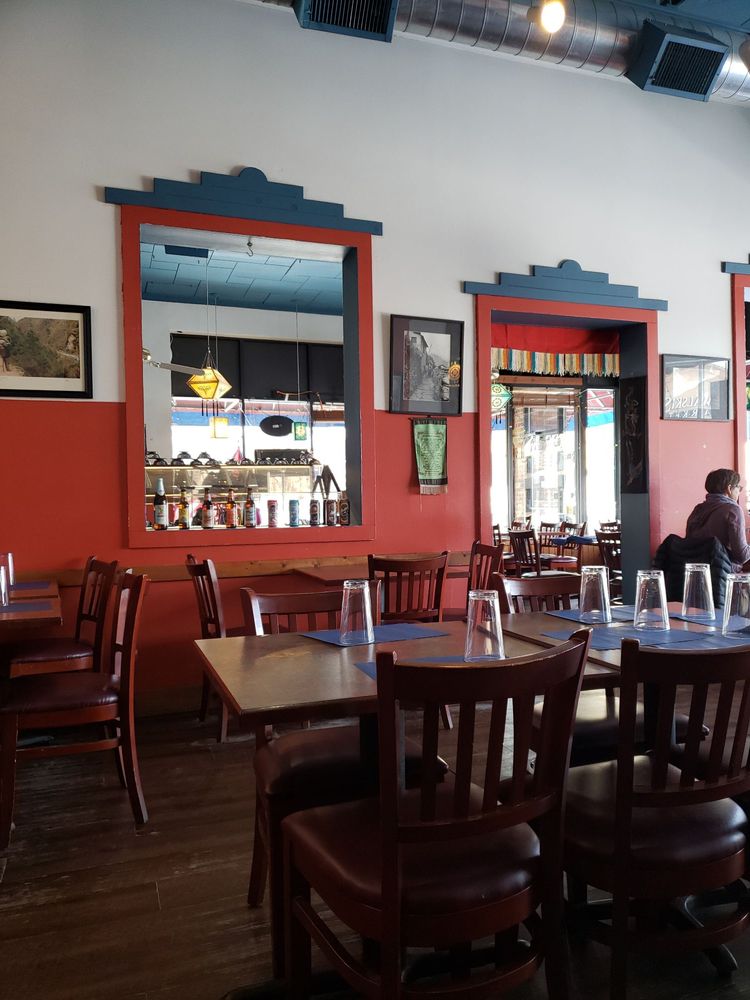 Everest on Grand 1278 Grand Ave, St Paul