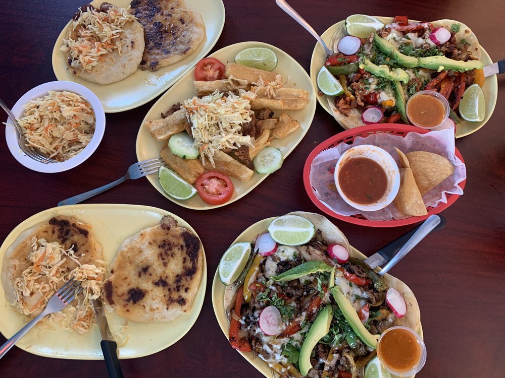 Mañana Salvadorian Restaurant 798 E 7th St, St Paul