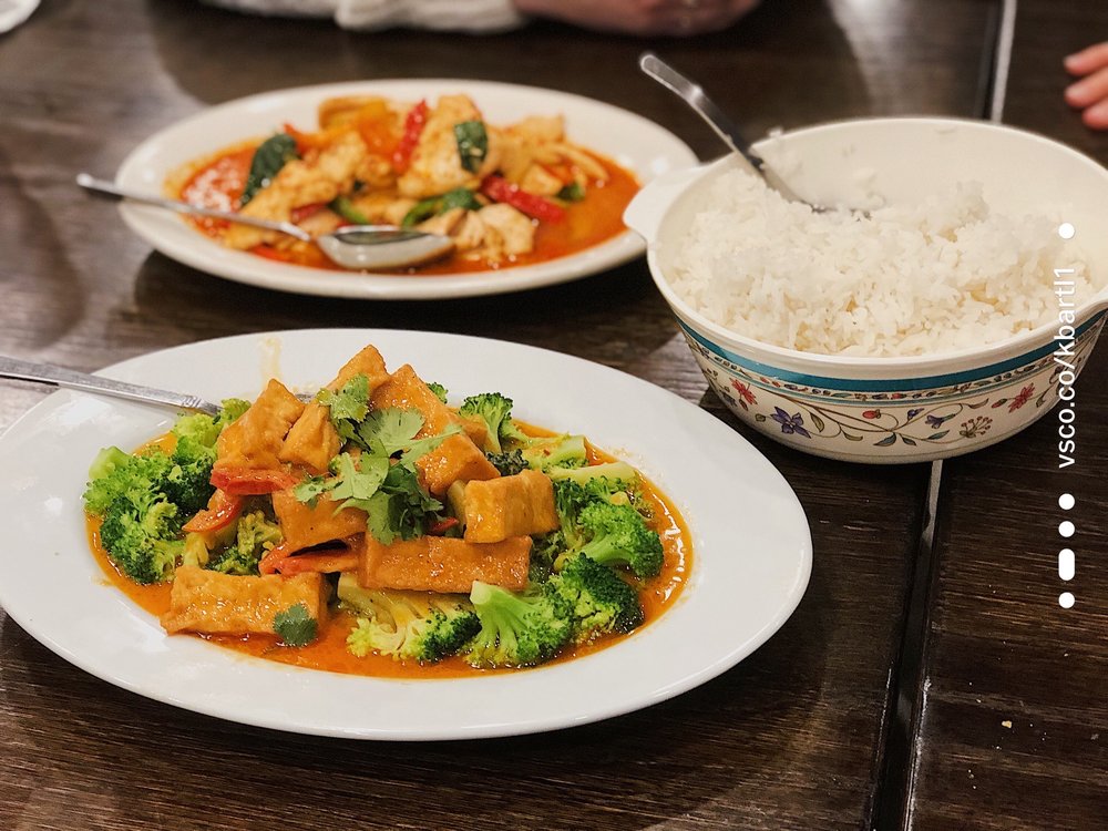 Krungthep Thai 1141 Rice St, St Paul