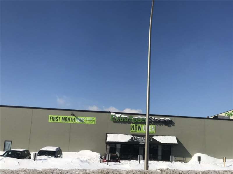 Extra Space Storage 289 W Lafayette Frontage Rd, St Paul