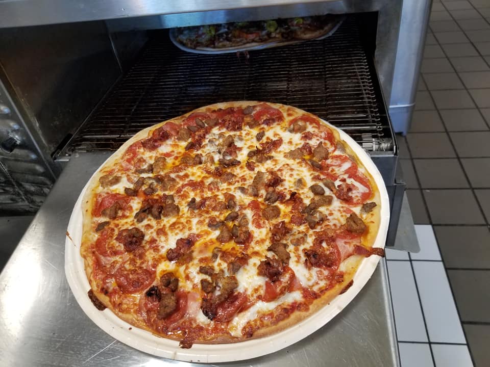 Woodland Pizza Shop 5745 Egan Dr, Savage